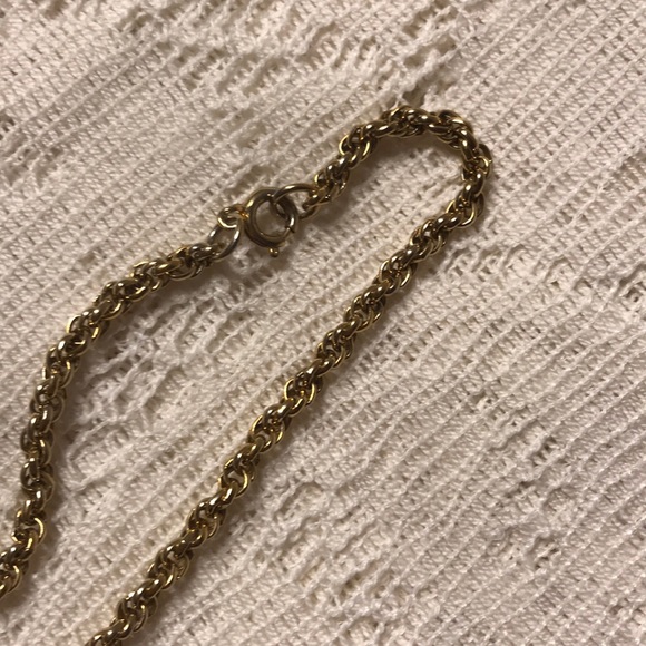 Vintage key necklace with long chain - Picture 5 of 6